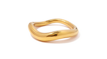 Load image into Gallery viewer, Anika Asymmetrical Ring Gold