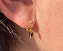 Load image into Gallery viewer, Sana Black Baguette Dangle Hoop Gold