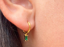 Load image into Gallery viewer, Sana Green Baguette Dangle Hoop Gold