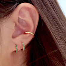 Load image into Gallery viewer, Elora Emerald Green Huggies Gold