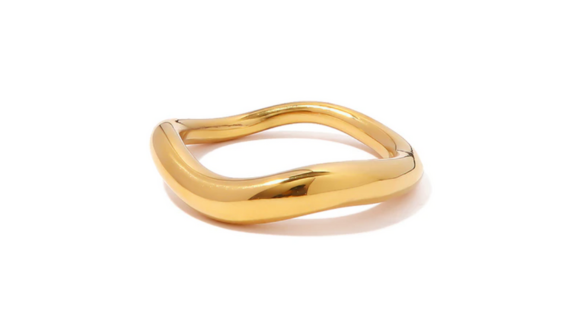 Anika Asymmetrical Ring Gold