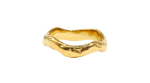 Load image into Gallery viewer, Ophelia Curved Ring Gold
