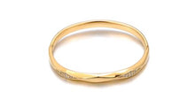 Load image into Gallery viewer, Zinnia Bangle Gold
