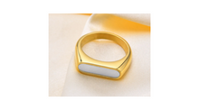 Load image into Gallery viewer, Lucia Ring Gold
