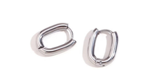 Load image into Gallery viewer, Odette Squoval Huggies Silver
