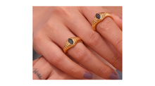 Load image into Gallery viewer, Iris Black Stone Ring Gold
