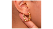 Load image into Gallery viewer, Karla Irregular Hoops Gold
