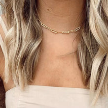 Load image into Gallery viewer, Paperclip Chain Necklace Gold
