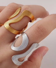 Load image into Gallery viewer, Torrent Ring Silver
