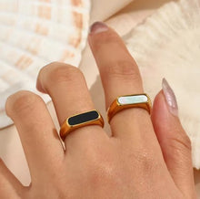 Load image into Gallery viewer, Lucia Ring Gold and Black
