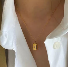 Load image into Gallery viewer, Auriga Rectangle Necklace Gold
