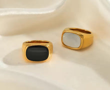 Load image into Gallery viewer, Amari Ring Gold with Black
