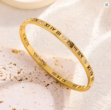 Load image into Gallery viewer, Roman Bangle Gold
